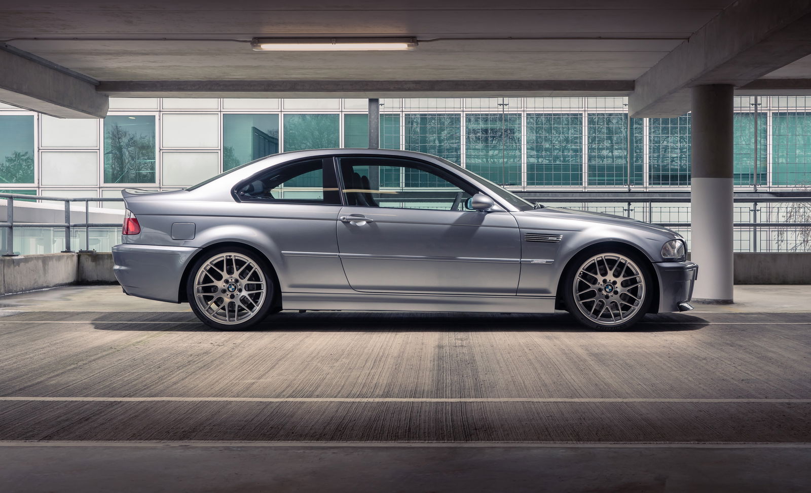 BMW M3 CSL - side